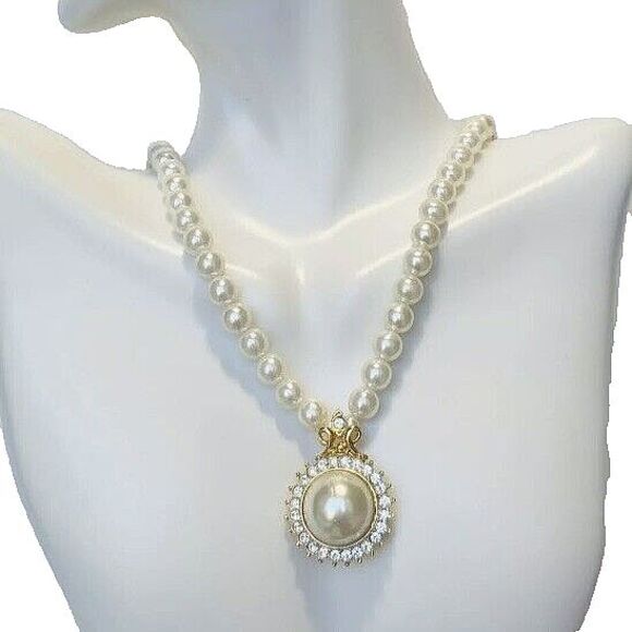 VTG White Pearl Icy Crystal Pendant Necklace 18" Gold Formal Wedding - Picture 5 of 16